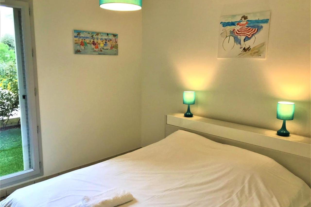 Centre Juan Les Pins 1 Bedroom With Ac, Swimming Pool And Parking Екстериор снимка